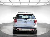 Used 2017 Ford Explorer Platinum image 3