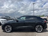 Used 2025 Audi Q8 Prestige w/ Prestige Package image 2