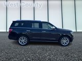 Used 2019 Ford Expedition Platinum image 2