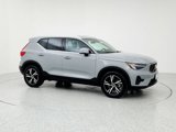 Certified 2025 Volvo XC40 B5 Core image 3