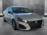 Used 2024 Nissan Altima 2.5 S image 3