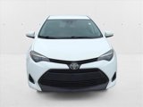 Used 2018 Toyota Corolla LE image 2