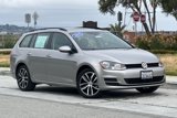 Used 2016 Volkswagen Golf Limited Edition image 2