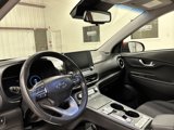 Used 2022 Hyundai Kona SEL w/ Convenience Package image 6
