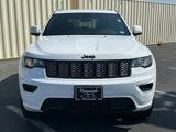 Used 2020 Jeep Grand Cherokee Altitude image 2