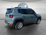 Used 2018 Jeep Renegade Latitude w/ Cold Weather Group image 3