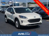 Used 2022 Ford Escape SE image 2