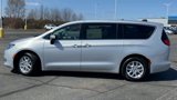 Used 2023 Chrysler Voyager LX image 5
