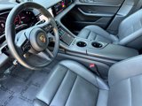 Used 2022 Porsche Taycan image 4