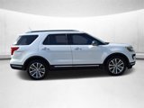 Used 2018 Ford Explorer Platinum image 3