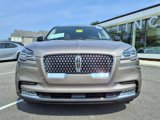 Certified 2021 Lincoln Aviator Reserve w/ Equipment Group 202A image 3
