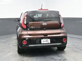 Used 2017 Kia Soul + image 5