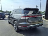 Used 2020 Lincoln Aviator Reserve image 4