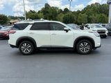 Used 2023 Nissan Pathfinder SL image 3