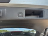 Used 2023 GMC Terrain SLT image 5
