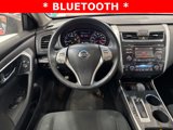 Used 2014 Nissan Altima 2.5 SV image 2