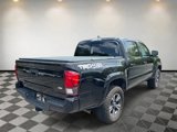 Used 2019 Toyota Tacoma TRD Sport image 3