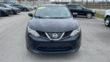 Used 2018 Nissan Rogue Sport SV image 2