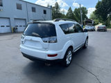 Used 2010 Mitsubishi Outlander XLS image 3