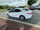 Used 2018 Toyota Camry LE image 5