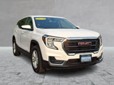 Certified 2023 GMC Terrain SLE image 2