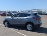 Used 2020 Nissan Rogue Sport SV w/ Technology Package image 3