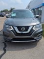 Used 2018 Nissan Rogue SV image 2
