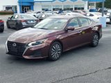 Used 2023 Nissan Altima 2.5 SV image 3