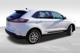 Certified 2024 Ford Edge SEL image 4
