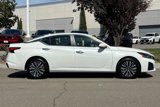 Used 2023 Nissan Altima 2.5 SV image 3