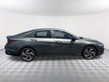 Used 2025 Hyundai Elantra Sport image 4