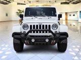 Used 2016 Jeep Wrangler Unlimited Sahara image 2
