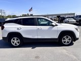 Used 2022 GMC Terrain SLE w/ Driver Convenience Package image 6