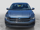Used 2022 Volkswagen Jetta SE w/ Panoramic Sunroof Package image 2