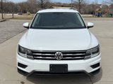 Used 2021 Volkswagen Tiguan SE image 3