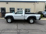 Used 2012 Toyota Tacoma 4x4 Regular Cab image 4
