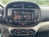 Used 2022 Kia Soul LX image 3