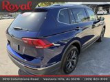 Certified 2024 Volkswagen Tiguan SE w/ Panoramic Sunroof Package image 5