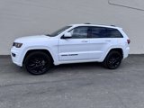 Used 2021 Jeep Grand Cherokee Laredo X image 2