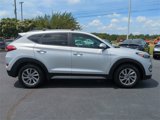 Used 2017 Hyundai Tucson SE image 3
