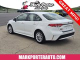 Used 2022 Toyota Corolla LE image 3