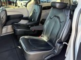 Certified 2024 Chrysler Pacifica Limited image 3