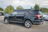 Used 2016 Ford Explorer XLT w/ Equipment Group 201A image 4