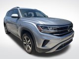 Used 2022 Volkswagen Atlas SE image 2