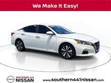 Used 2021 Nissan Altima 2.5 SV image 1