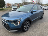 Used 2023 Kia Niro SX Touring image 4