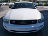 Used 2007 Ford Mustang Deluxe Convertible image 3