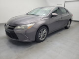 Used 2015 Toyota Camry SE image 2