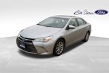 Used 2017 Toyota Camry XLE image 2