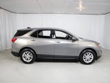 Used 2019 Chevrolet Equinox LT image 2